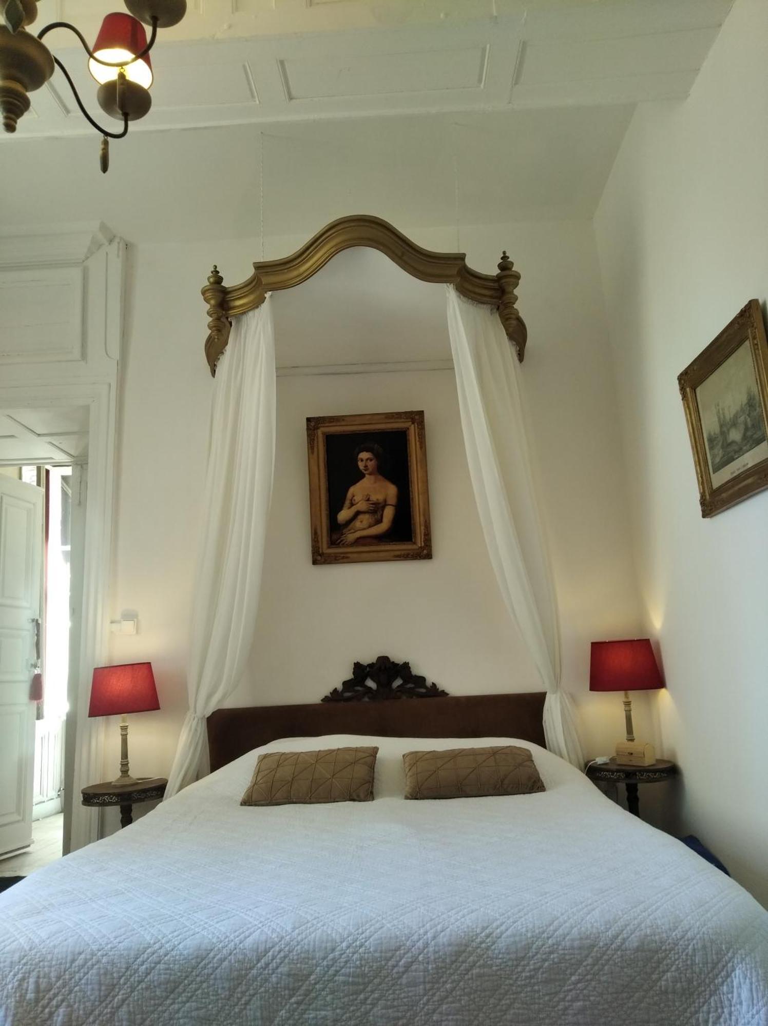 Апарт отель Le Logis De Saint Cyr Исудён Экстерьер фото